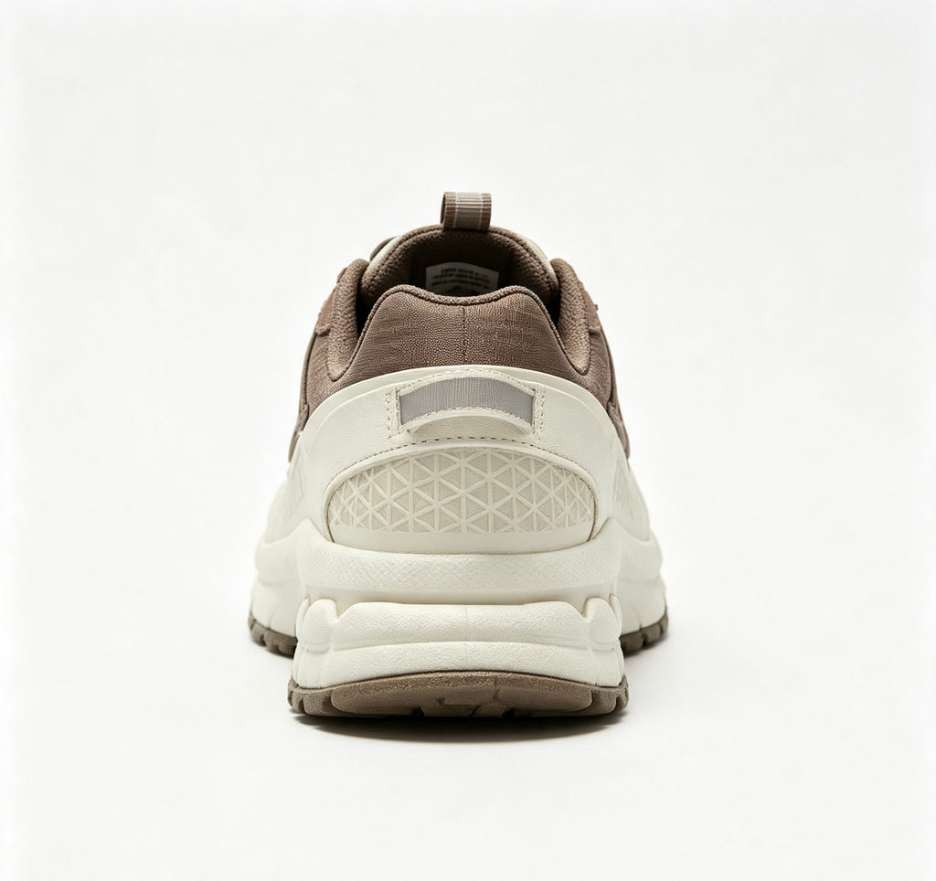 Nike Zoom Vomero Roam – Premium Running-Inspired Sneaker（36-45）