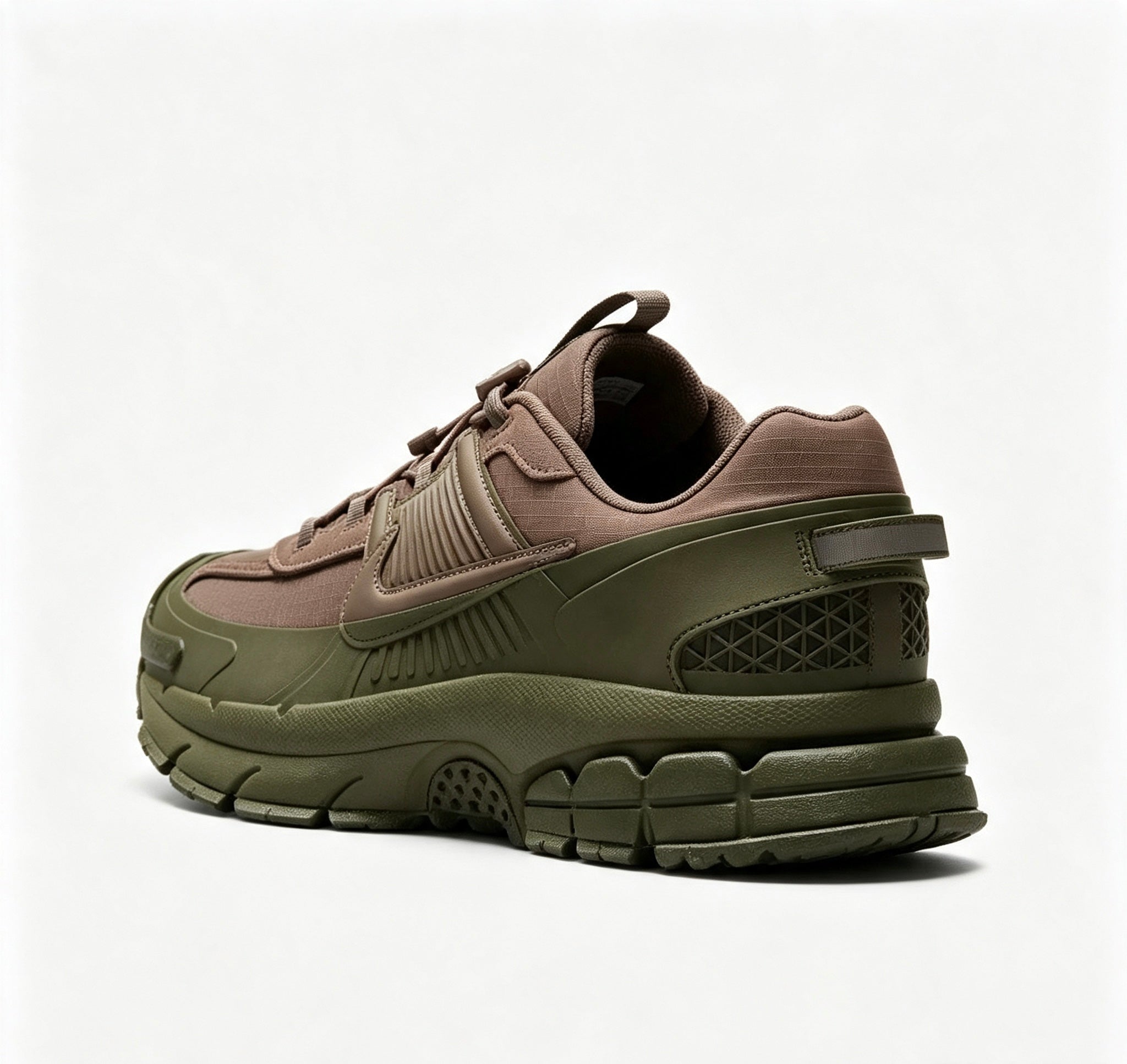 Nike Zoom Vomero Roam – Premium Running-Inspired Sneaker（36-45）