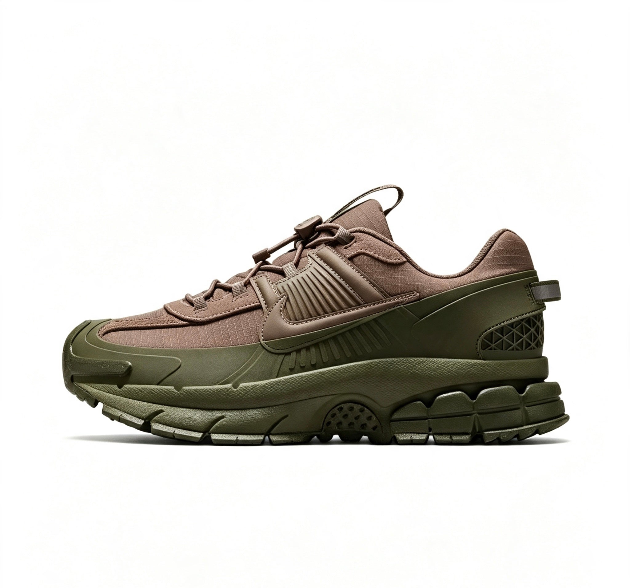 Nike Zoom Vomero Roam – Premium Running-Inspired Sneaker（36-45）