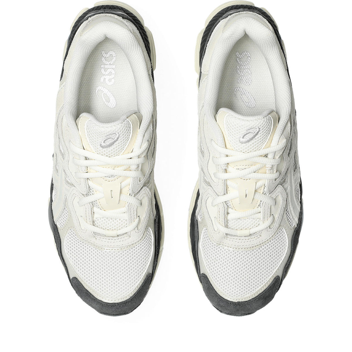 Asics Gel-Nimbus 24 – Cream/Black/Navy Sneaker