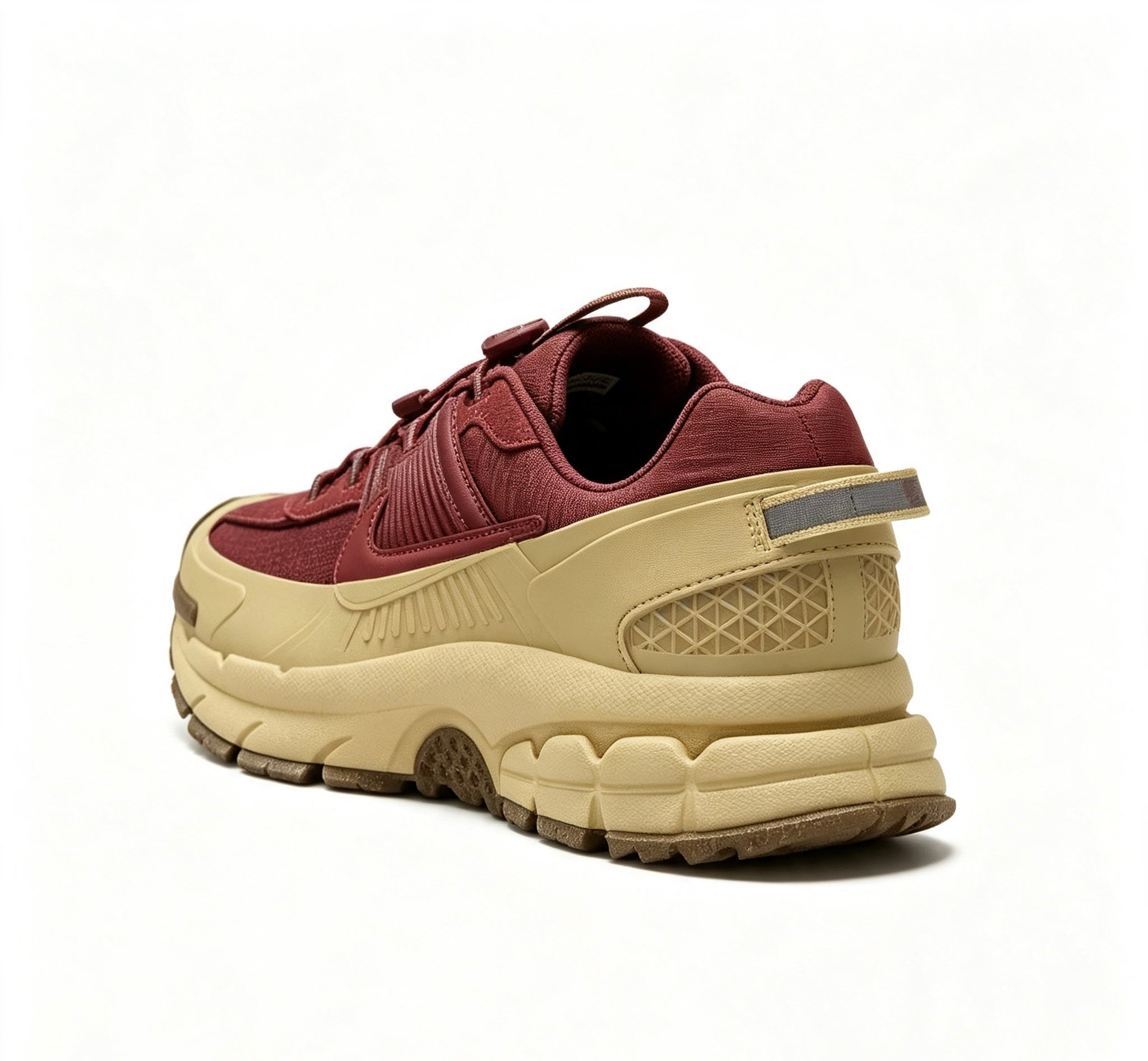 Nike Zoom Vomero Roam – Premium Running-Inspired Sneaker（36-45）
